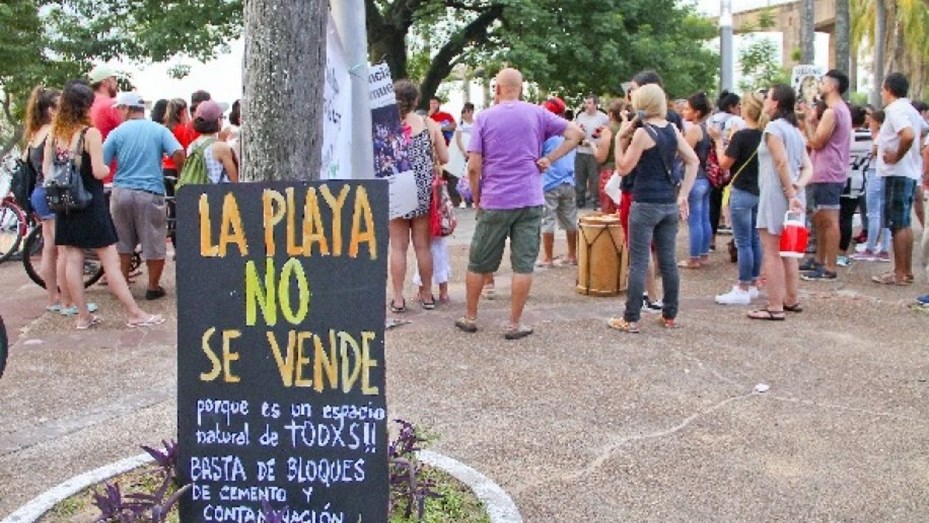 Protestas_de_los_vecinos_de_la_ciudad_de_Corrientes