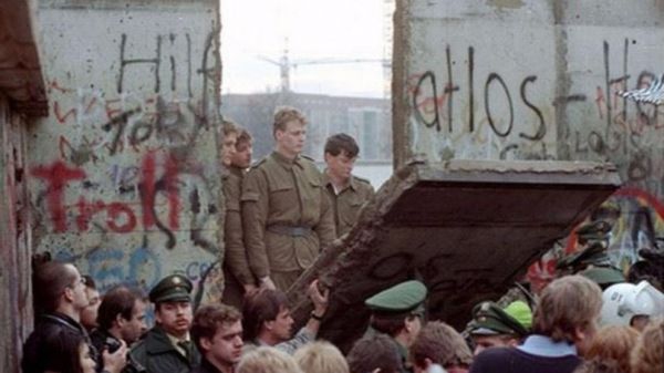 A_30_años_de_la_caída_del_muro_de_Berlín