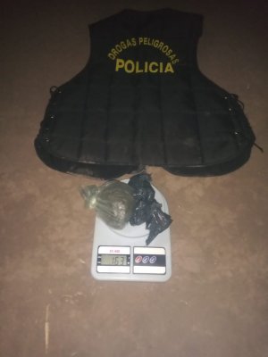 Cinco_envoltorios_con_marihuana_fueron_secuestrados
