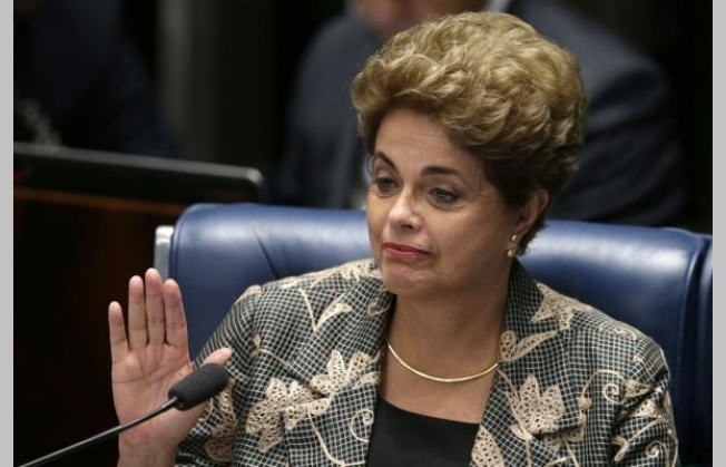 "Esta_historia_no_acaba_así_volveremos"_advirtió_Dilma