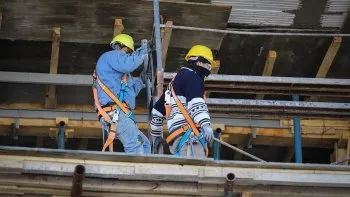 obrero en construccion