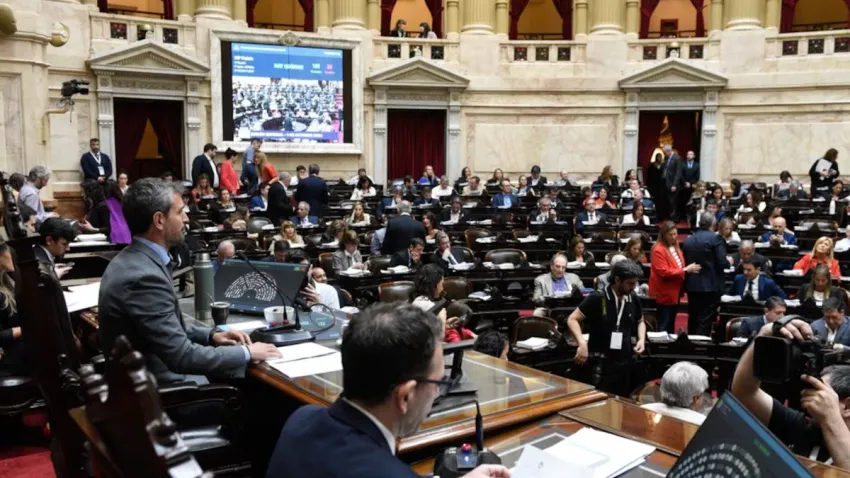 La oposición pedirá sesionar el 9 para revertir el veto de Milei sobre el financiamiento a universidades