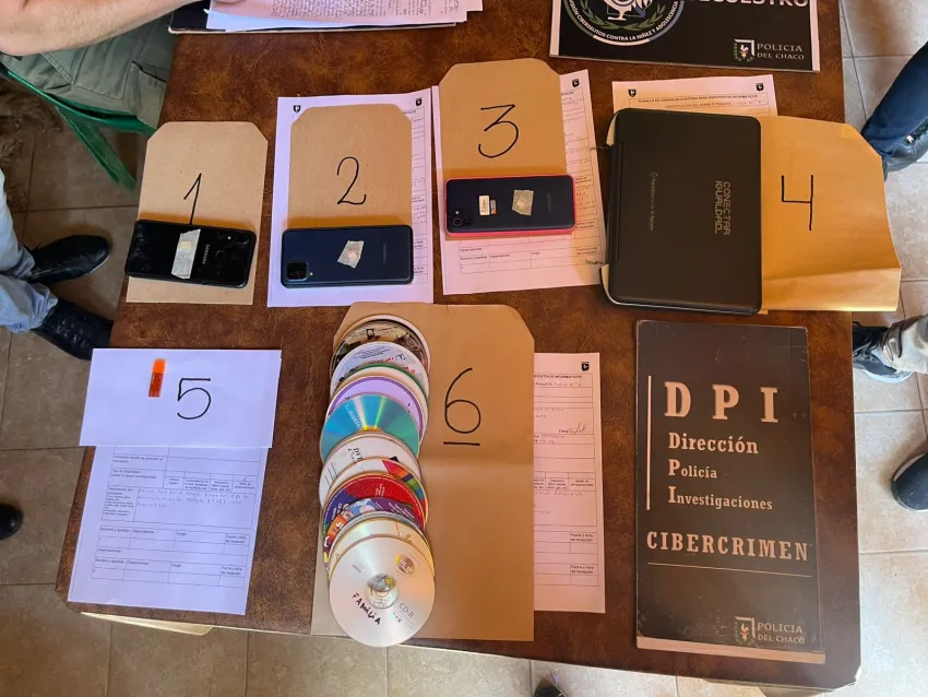 Detienen a un educador por distribución de videos de abuso sexual  