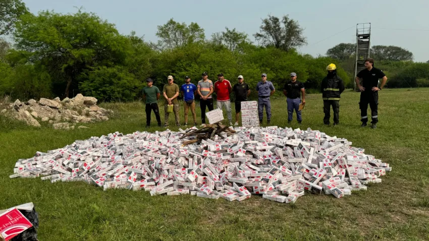 Incineraron 3500 cartones de cigarrillos