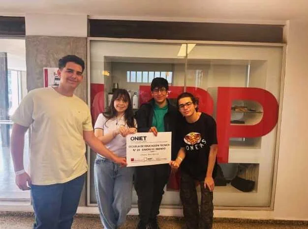 El Club de Ciencias PIIE INQUIETOS ganaron el 1º puesto en la ONIET 2024