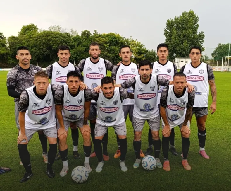 For Ever ganó el primer amistoso de la pretemporada