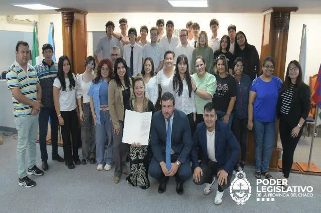 Reconocimiento a alumnos de la EES Nº 65 de Machagai