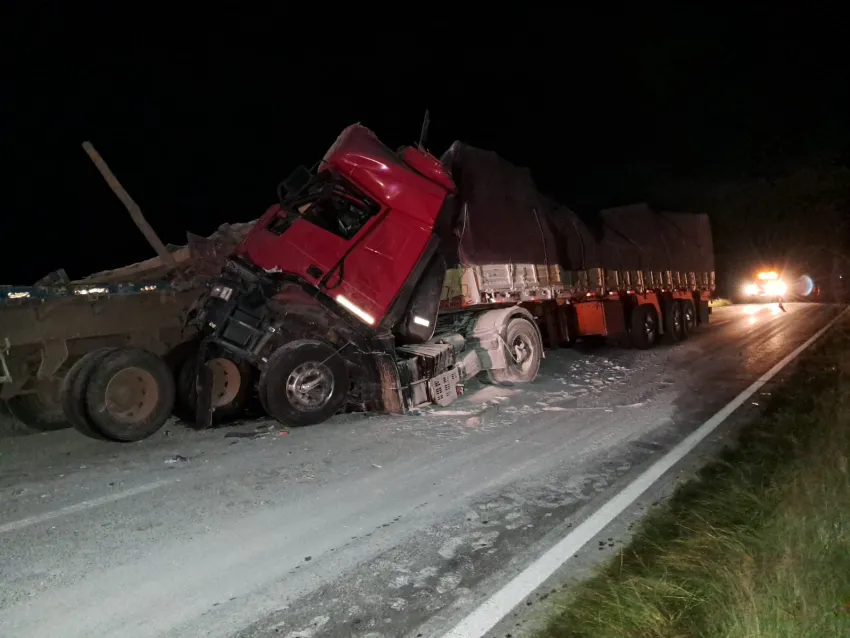 choque múltiple de camiones