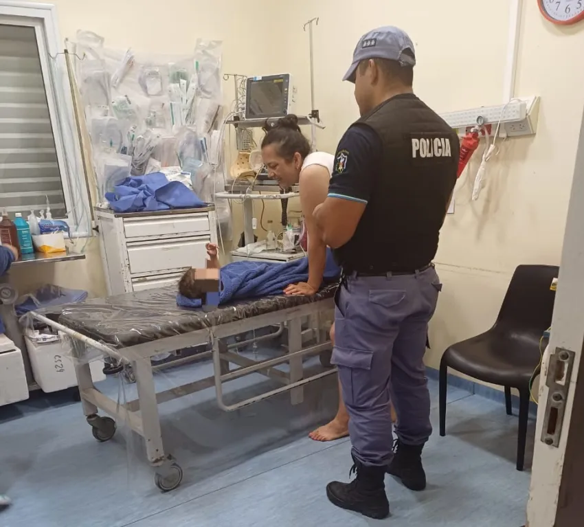 Asistieron a una bebé que convulsionaba por fiebre