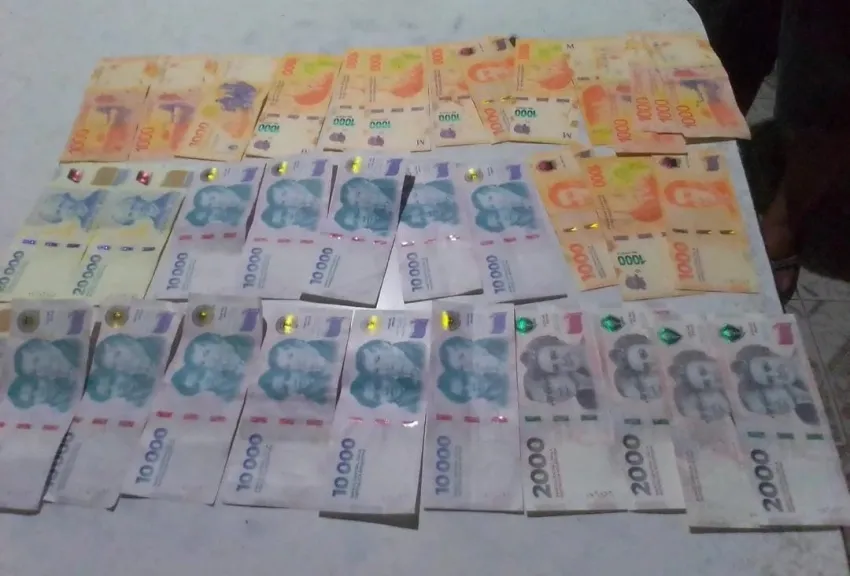 dinero robado