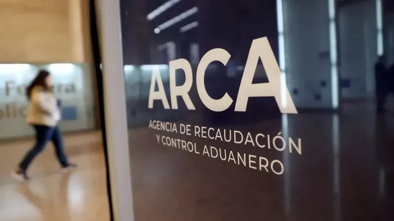 junio arca