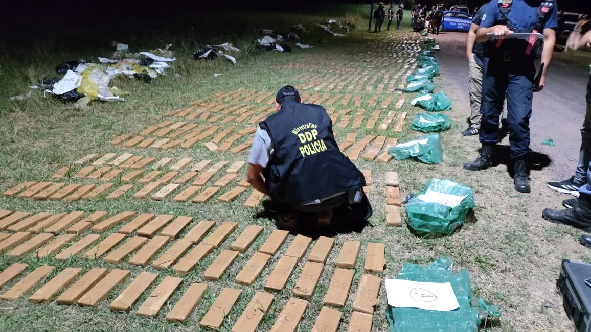 abandono 700 km de marihuana