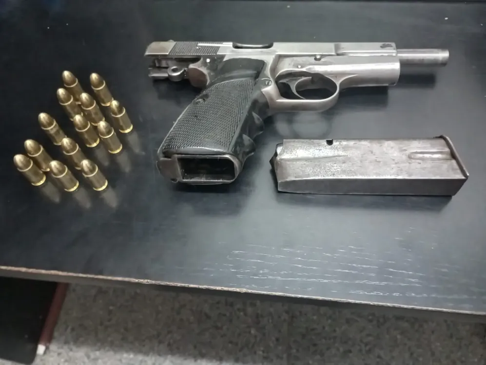 bala y arma