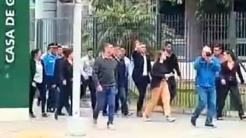Trabajadores del ex grupo hábitat piden una respuesta al gobernador por los despidos sin motivo
