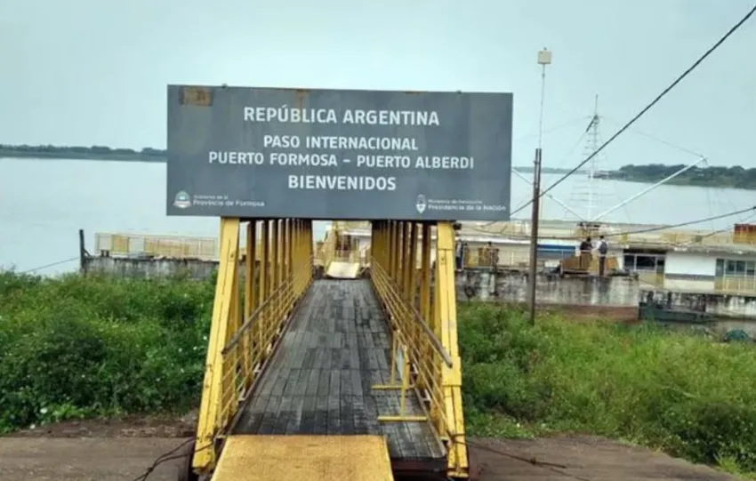PASO INTERNACIONAL PUERTO FORMOSA - PUERTO ALBERDI