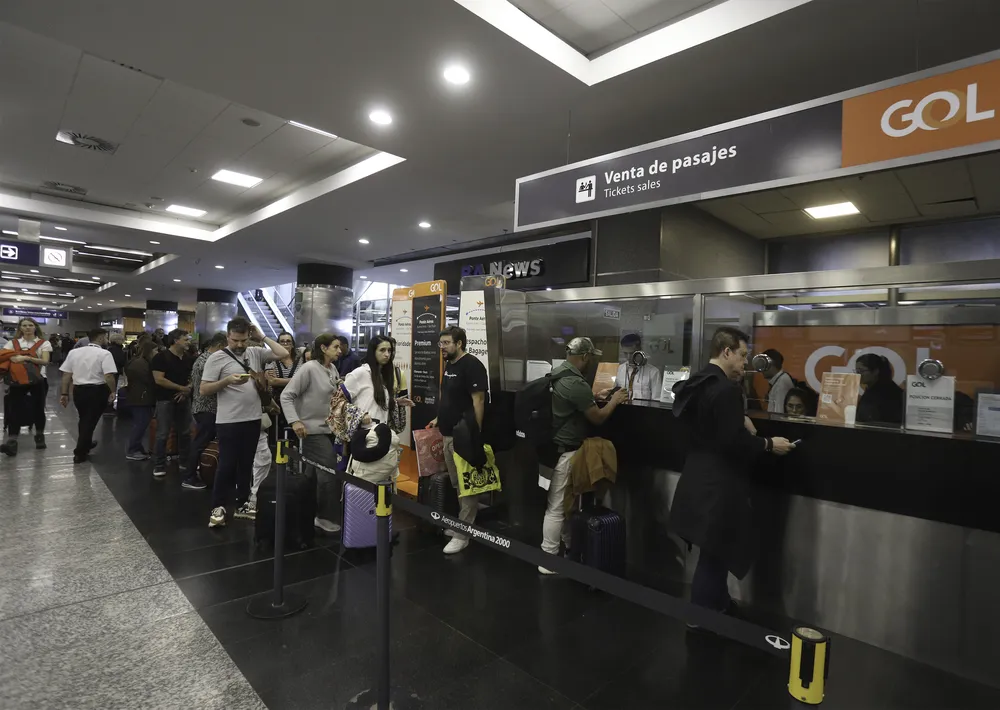 Despidieron a 15 trabajadores de Intercargo por el paro en Aeroparque