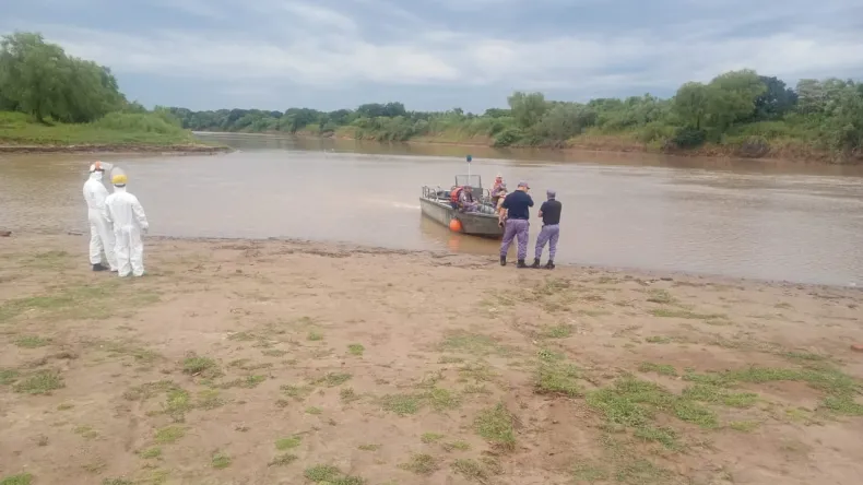 Encontraron un cuerpo flotando en la costa del río Paraná1