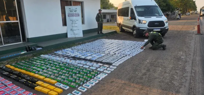 secuestraron más de 1000 celulares