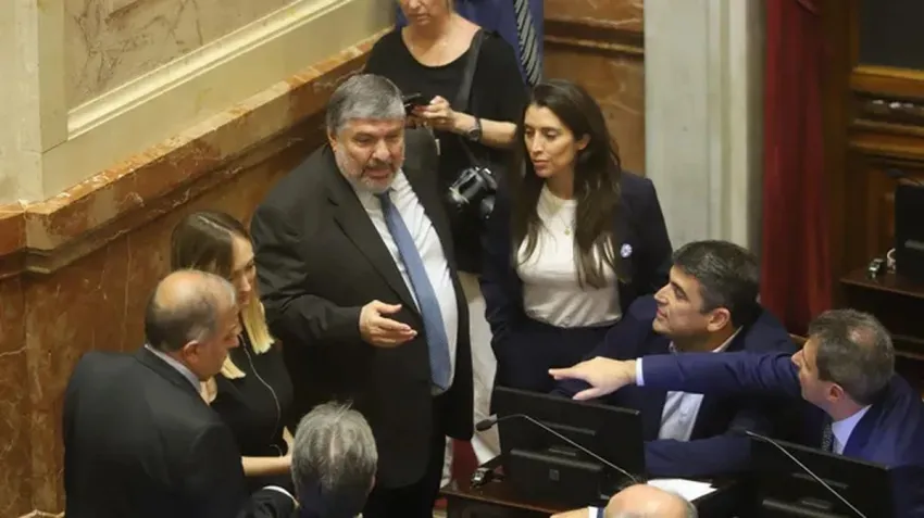 Edgardo Kueider fue expulsado del Senado