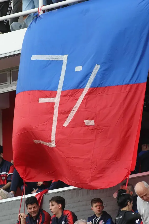 3%